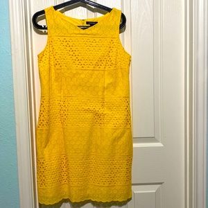 Lands’ End eyelets dress in yellow size 8P